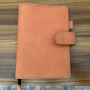 Moterm A5+ Vegetable Tan Leather - Grapefruit